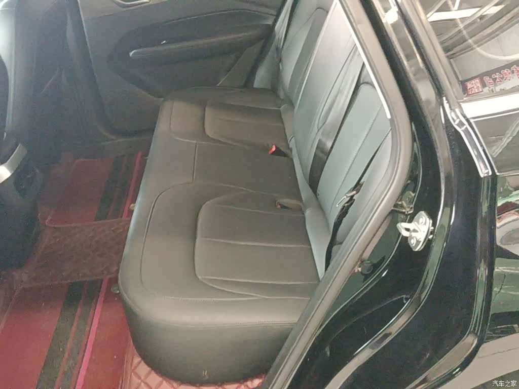 Wuling Starlight, 2024 13