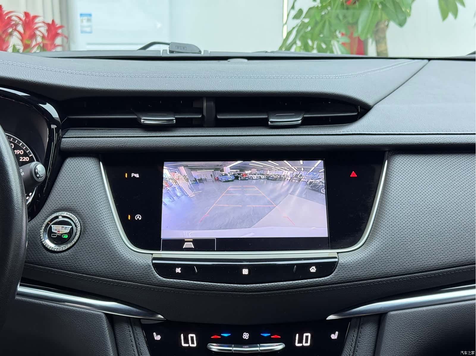 Cadillac XT5, 2021 10