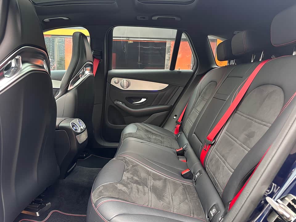 Mercedes-Benz GLC AMG