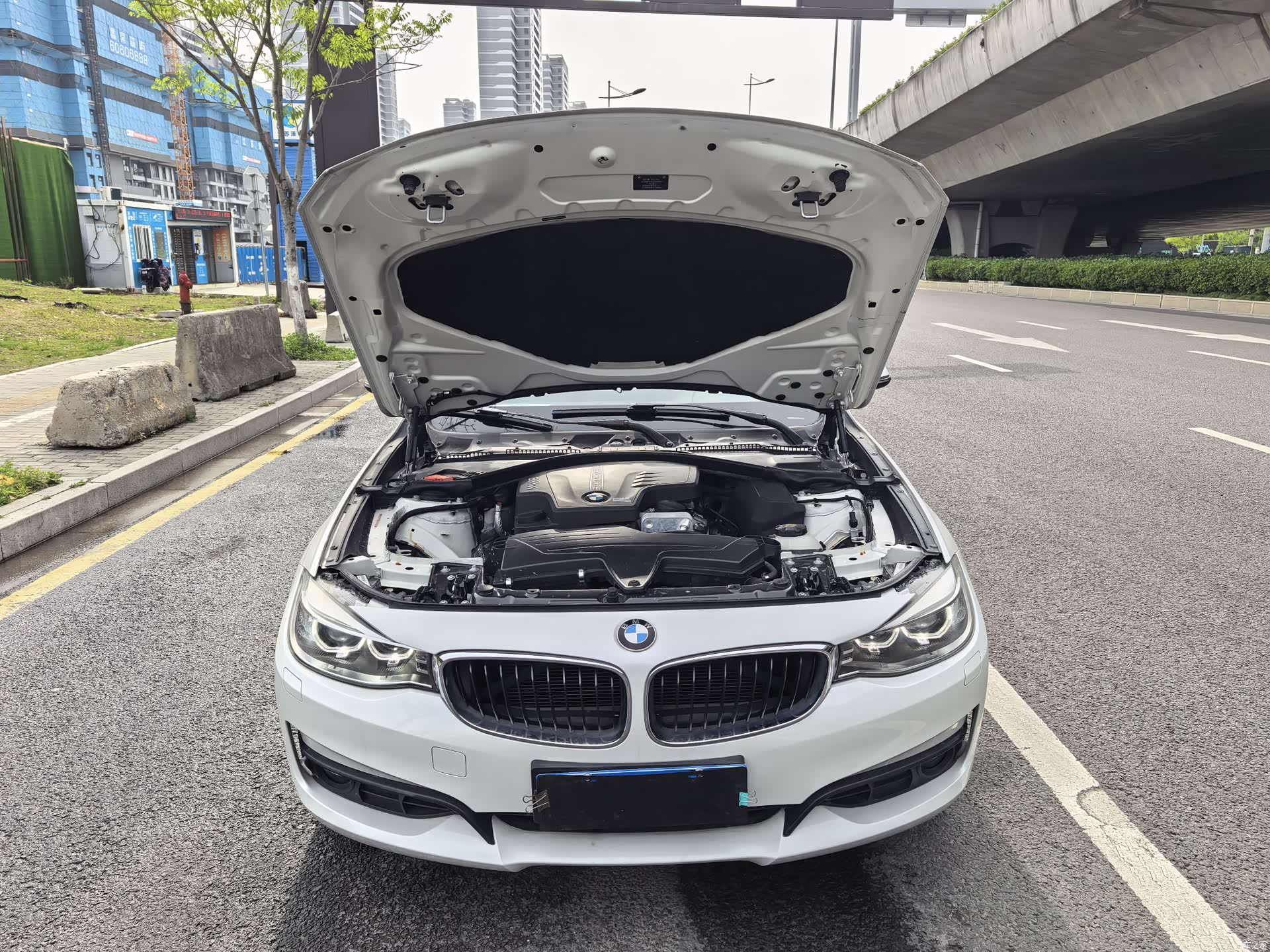 BMW 3 Series, 2015 13