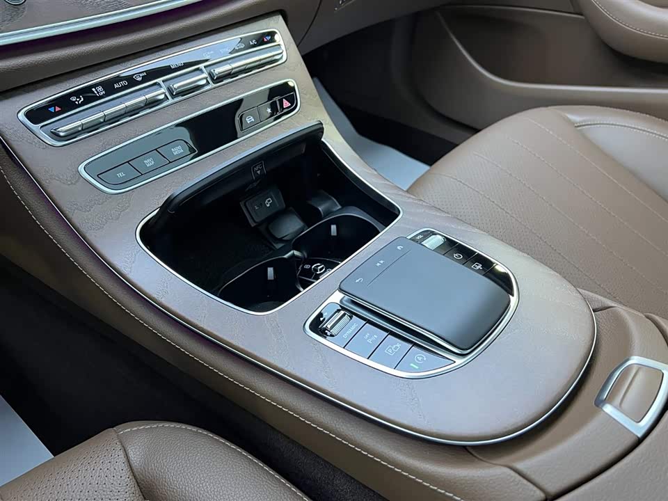 Mercedes-Benz E-class Mercedes-Benz E-class