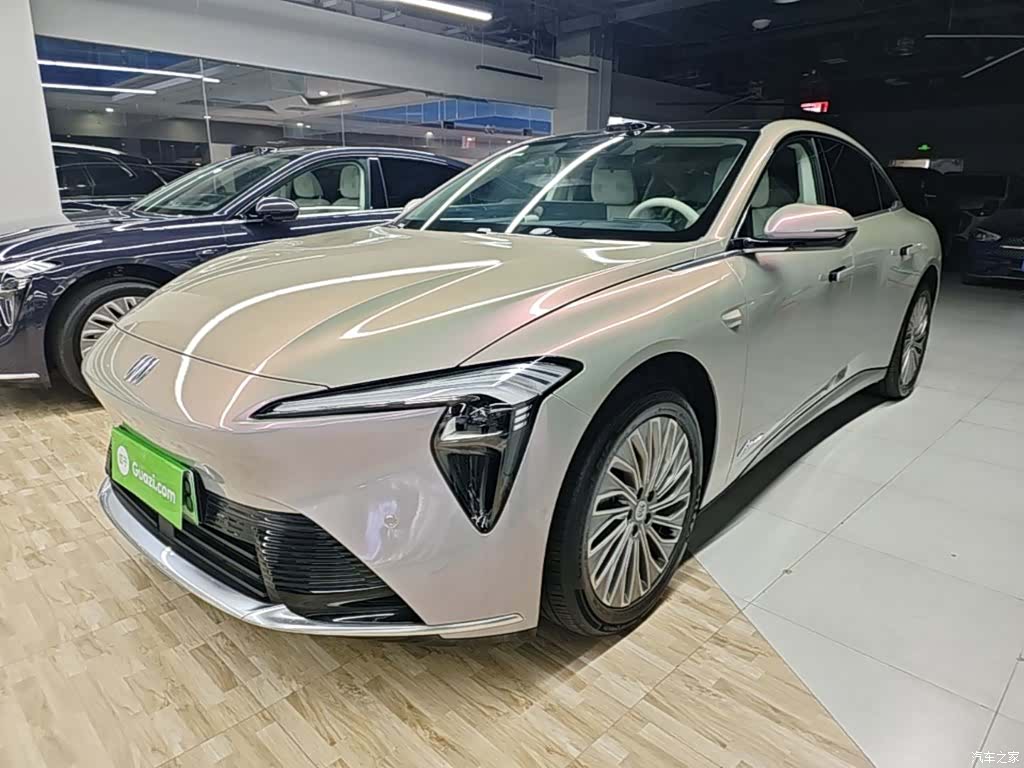 Buick L7, 2025 1
