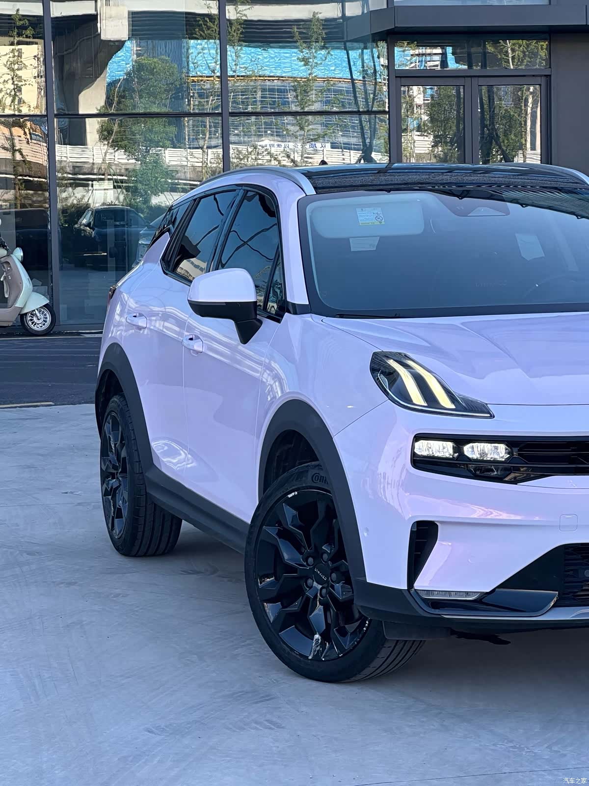 Lynk & Co 02, 2022 все фото