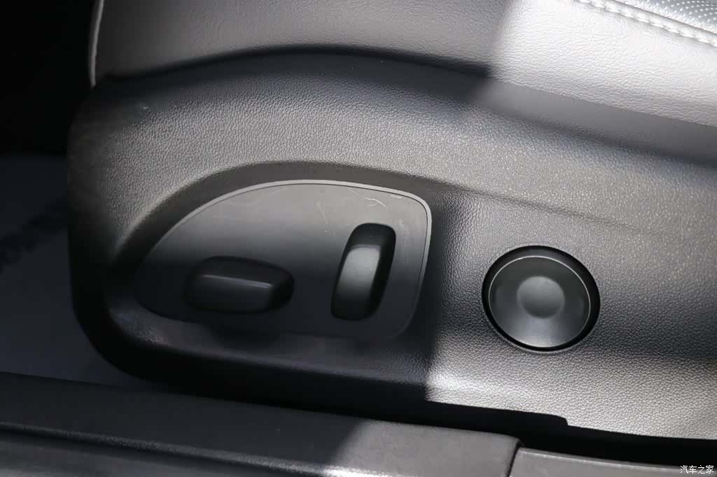 Cadillac CT5, 2024 13