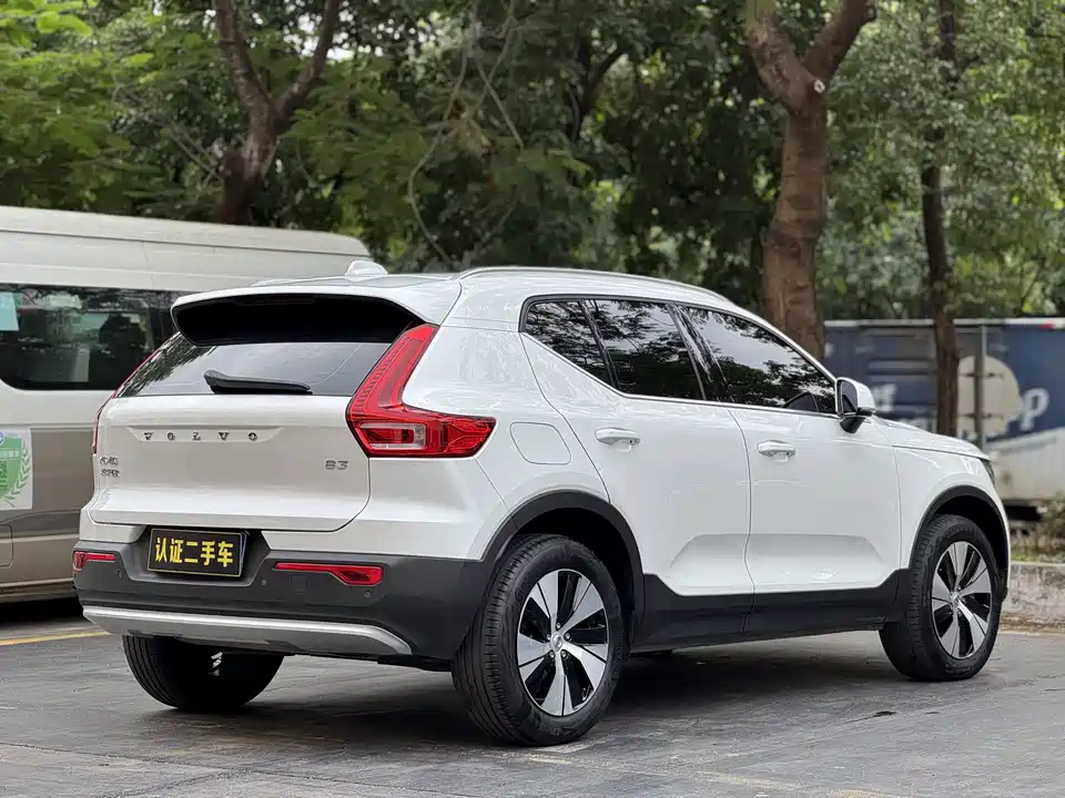Volvo XC40