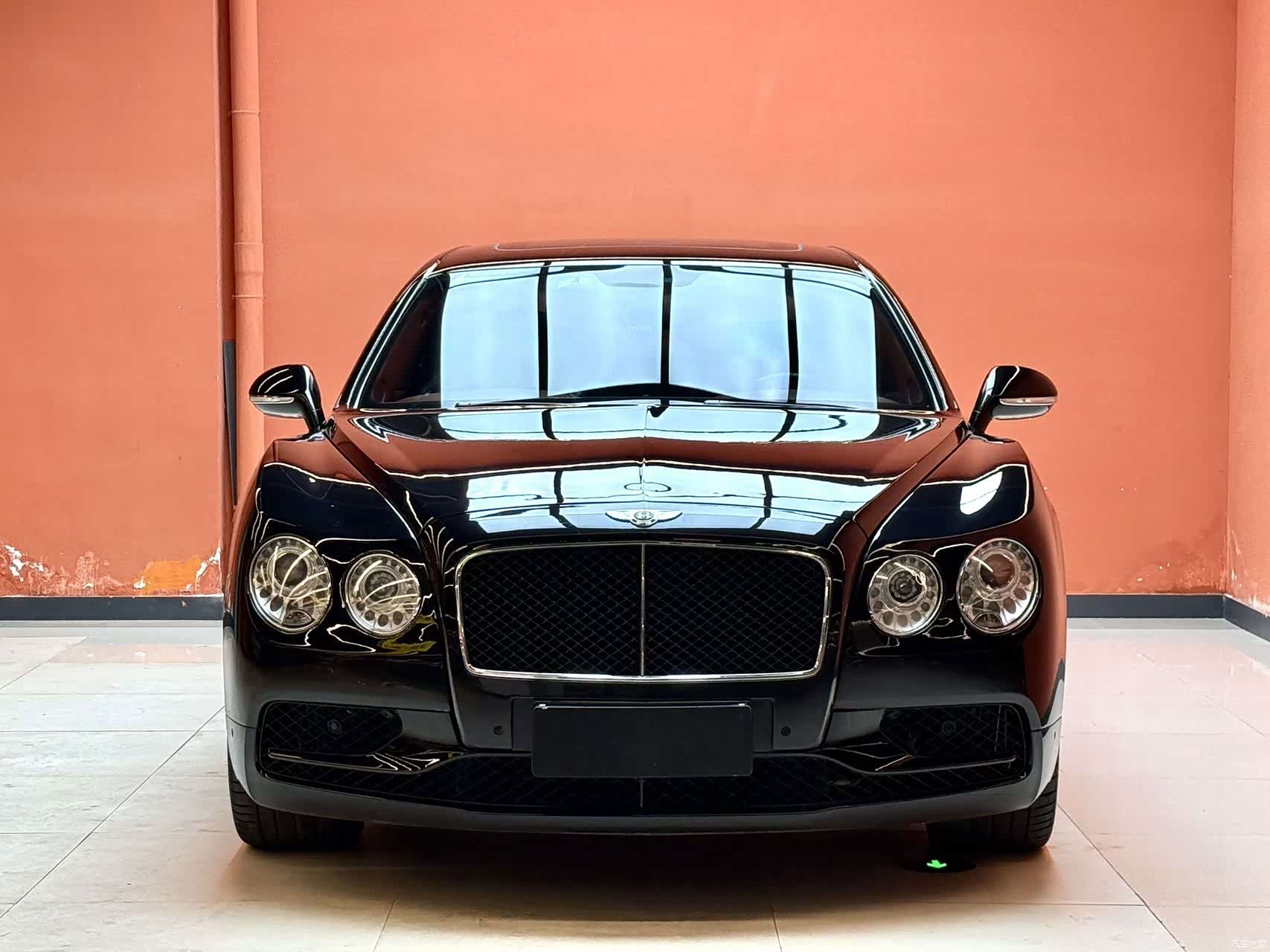 Bentley Flying Spur, 2012 2