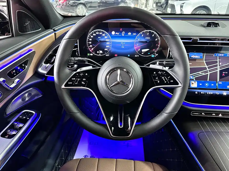Mercedes-Benz E-class Mercedes-Benz E-class