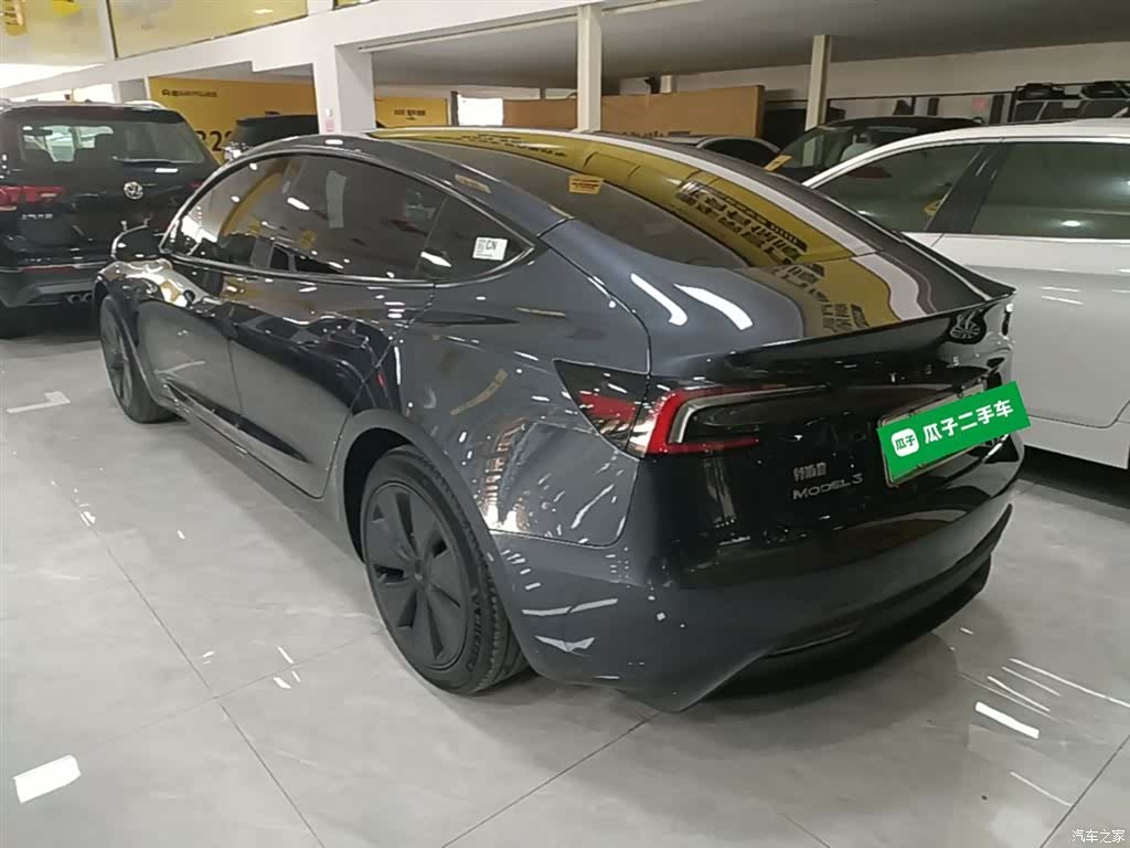 Tesla Model 3, 2024 все фото
