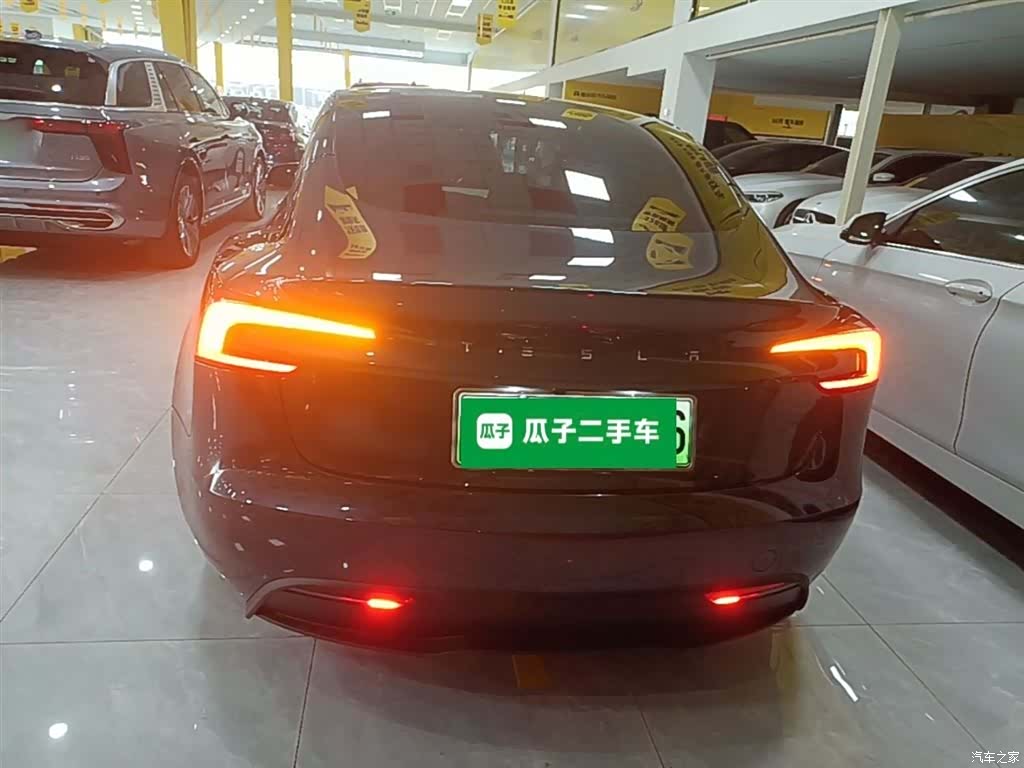Tesla Model 3, 2024 6