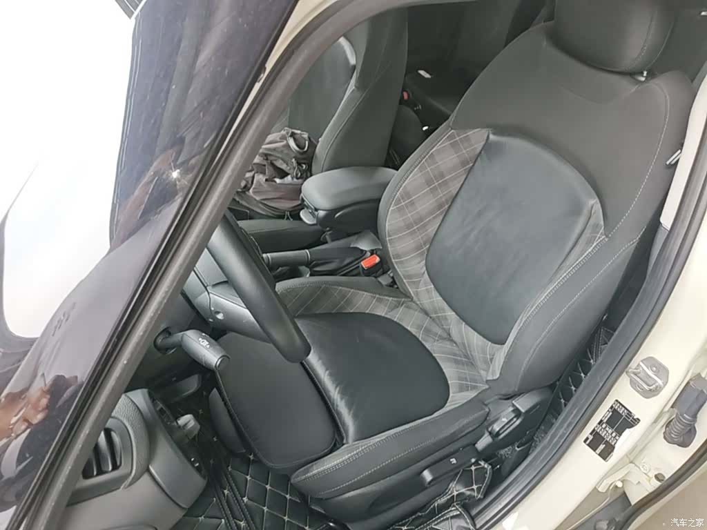 Mini Cooper, 2018 11