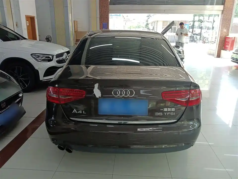 Audi A4L