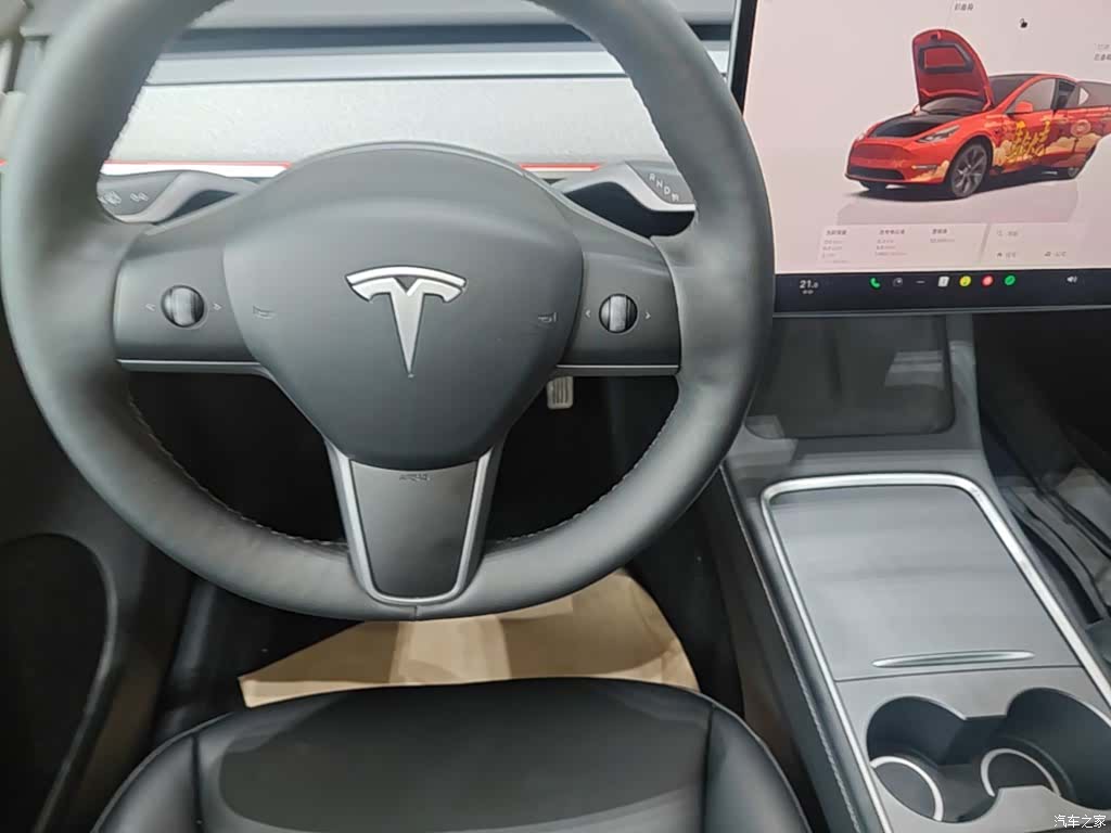 Tesla Model Y, 2024 10