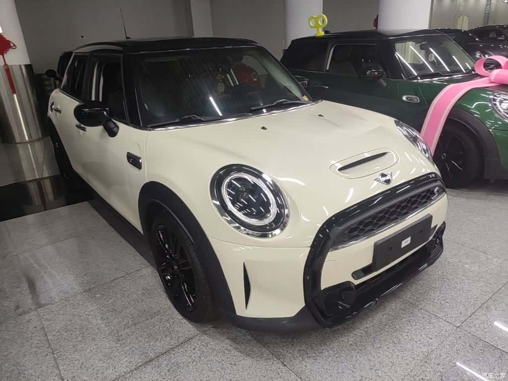 Mini Cooper, 2022 4