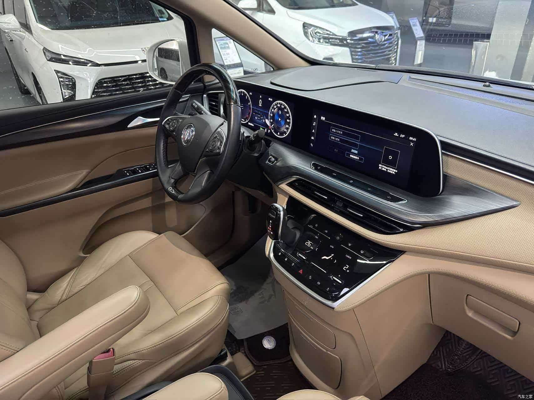 Buick GL8, 2021 9