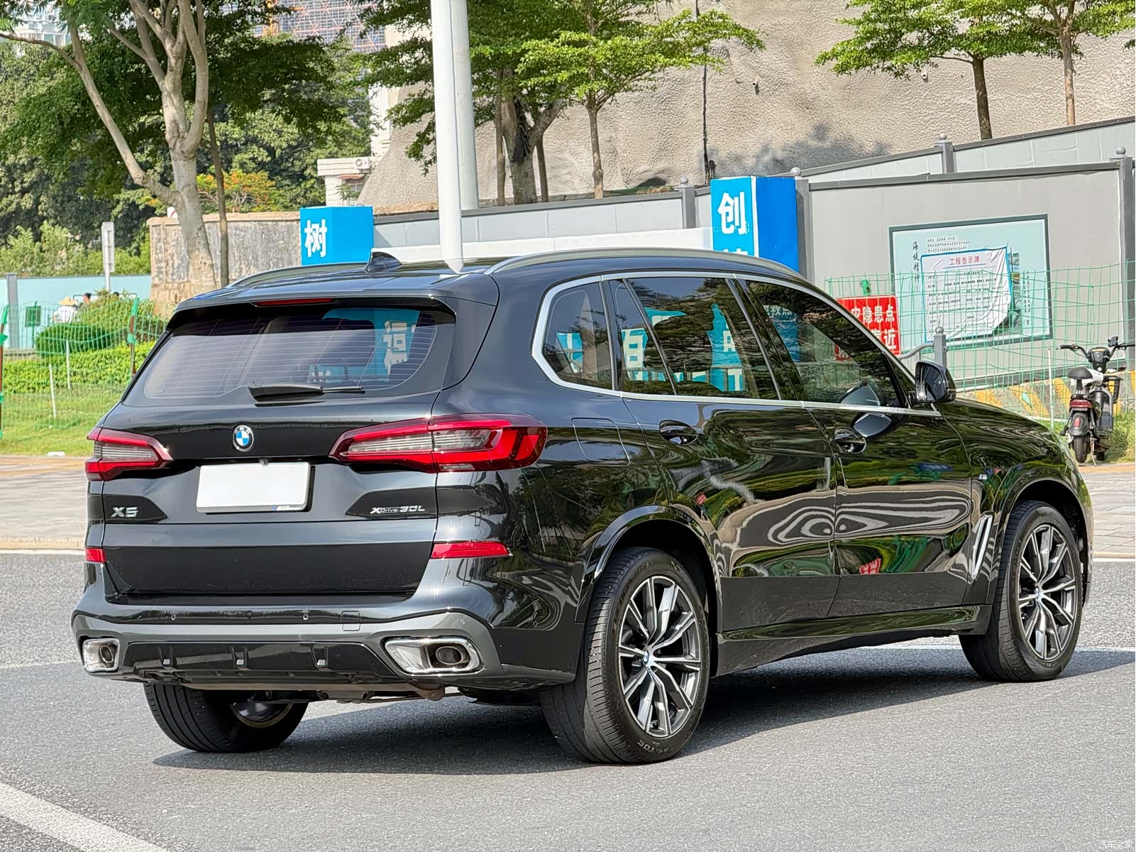 BMW X5, 2023 6