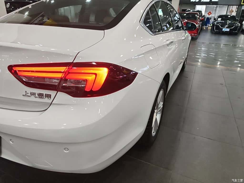 Buick Regal, 2018 8