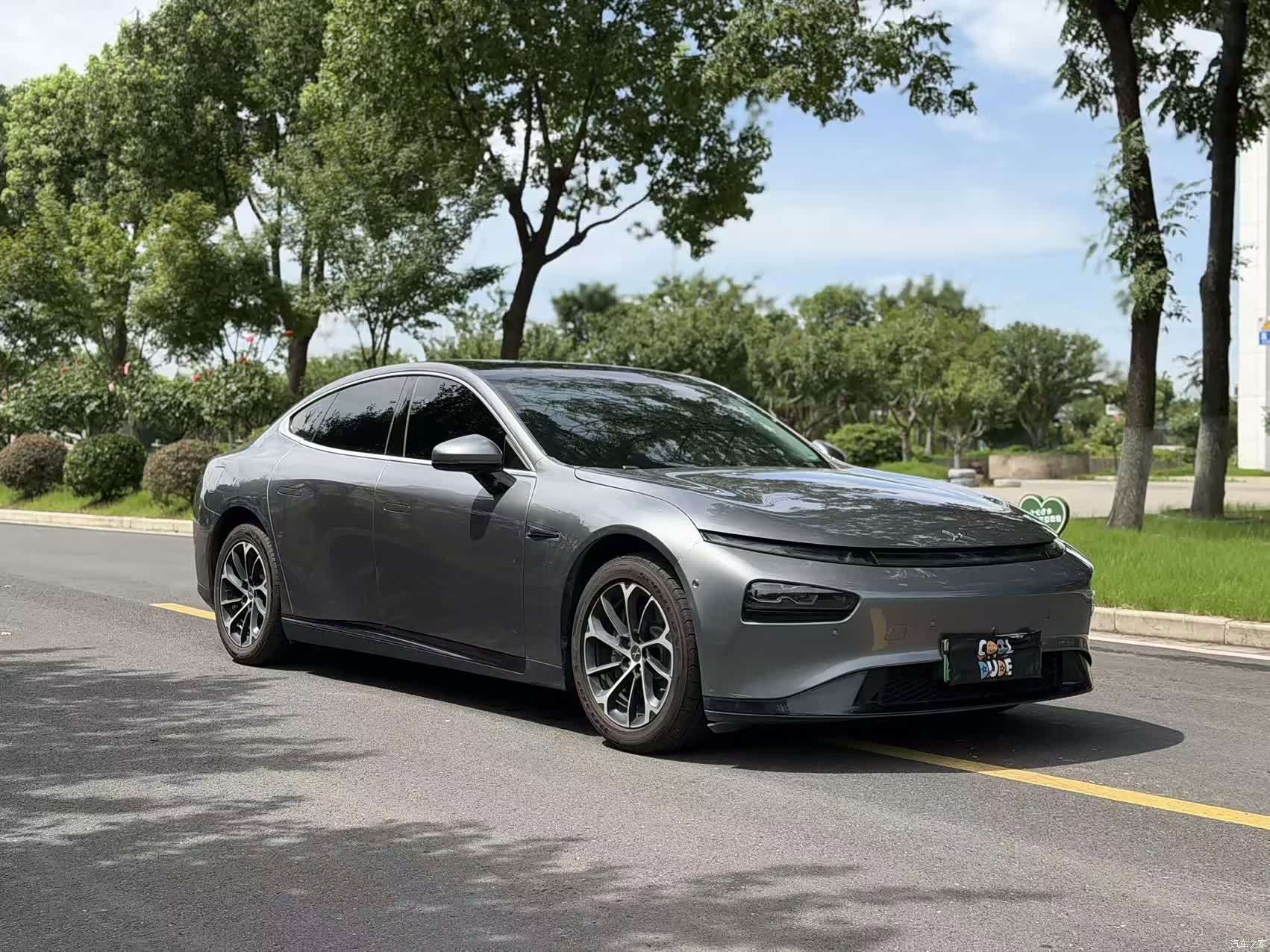 Xpeng P7, 2020 4