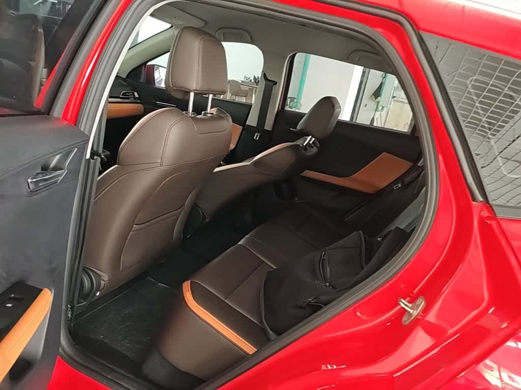 BYD E2, 2022 13
