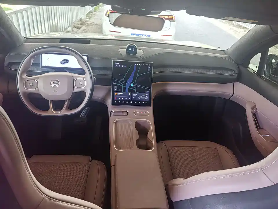 NIO EC6