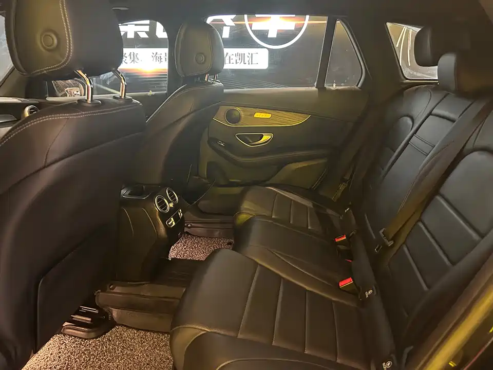 Mercedes-Benz GLC Mercedes-Benz GLC