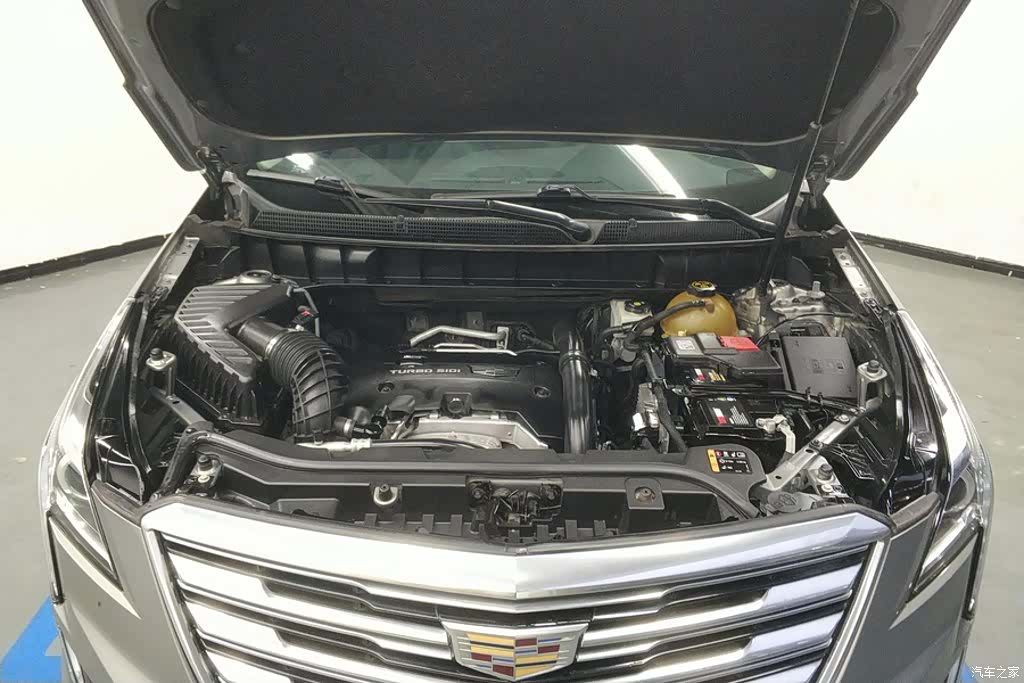 Cadillac XT5, 2018 10
