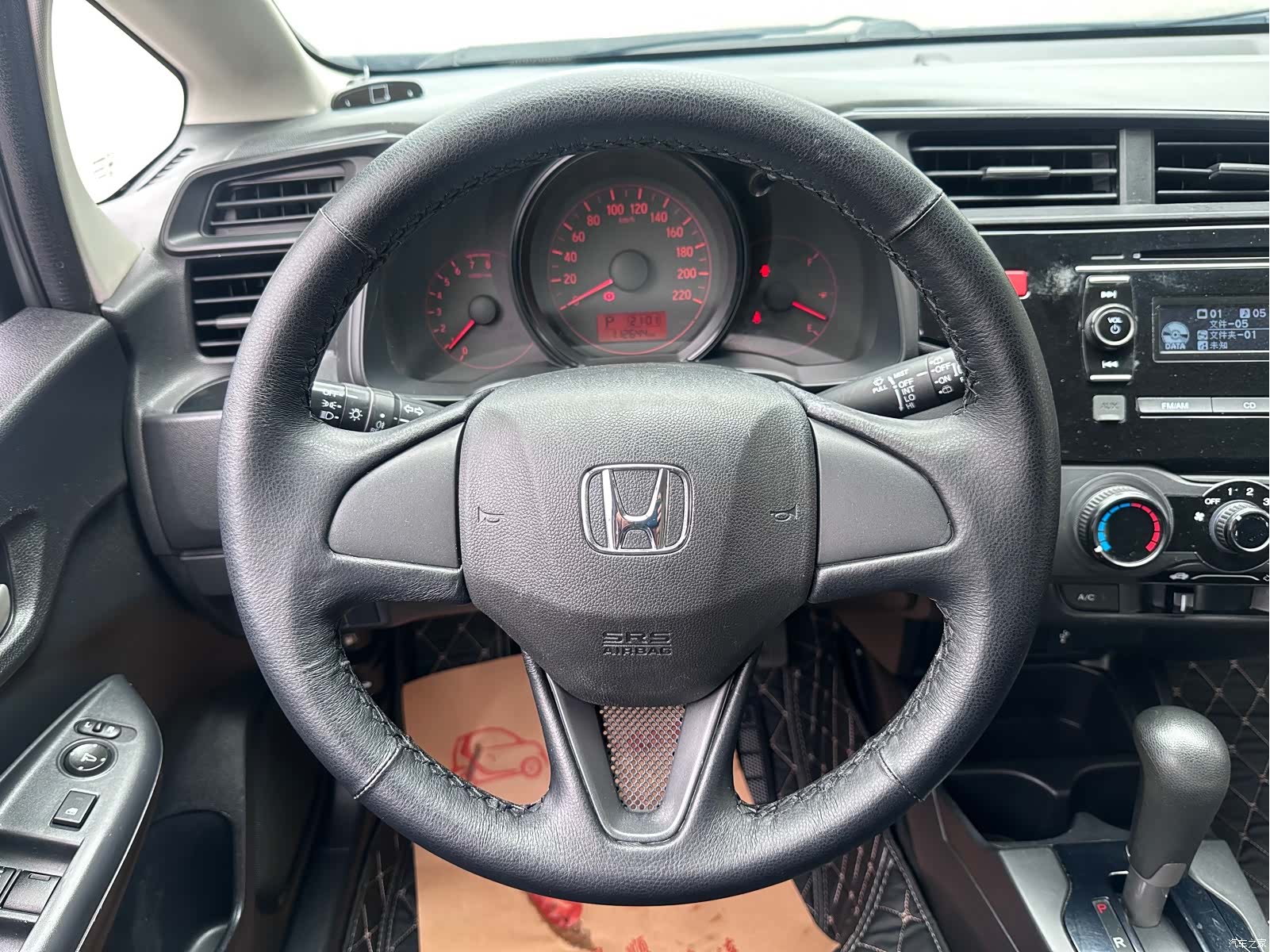 Honda Fit, 2017 6