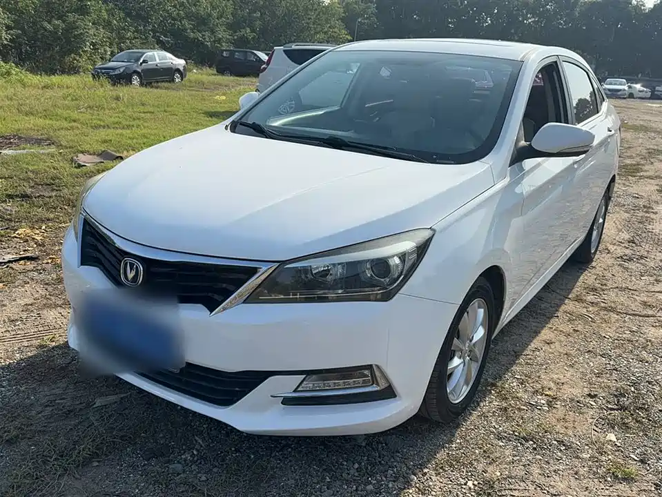 Changan Yuexiang V7