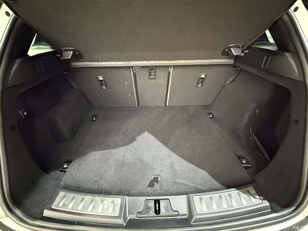 Land Rover Range Rover, 2020 11