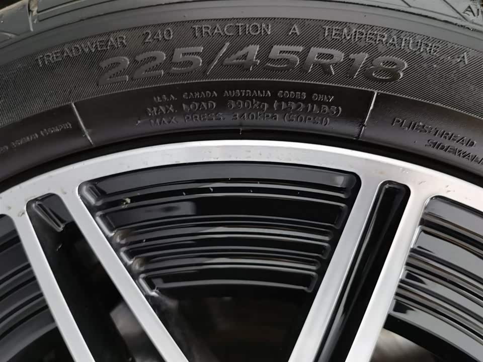 Mercedes-Benz Class C Mercedes-Benz Class C