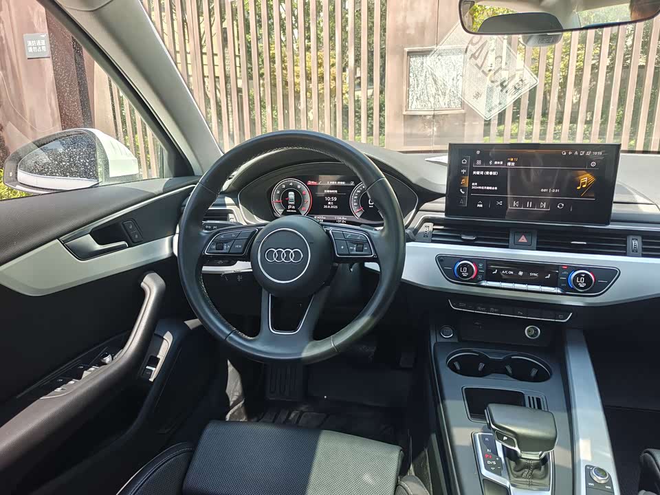 Audi A4L