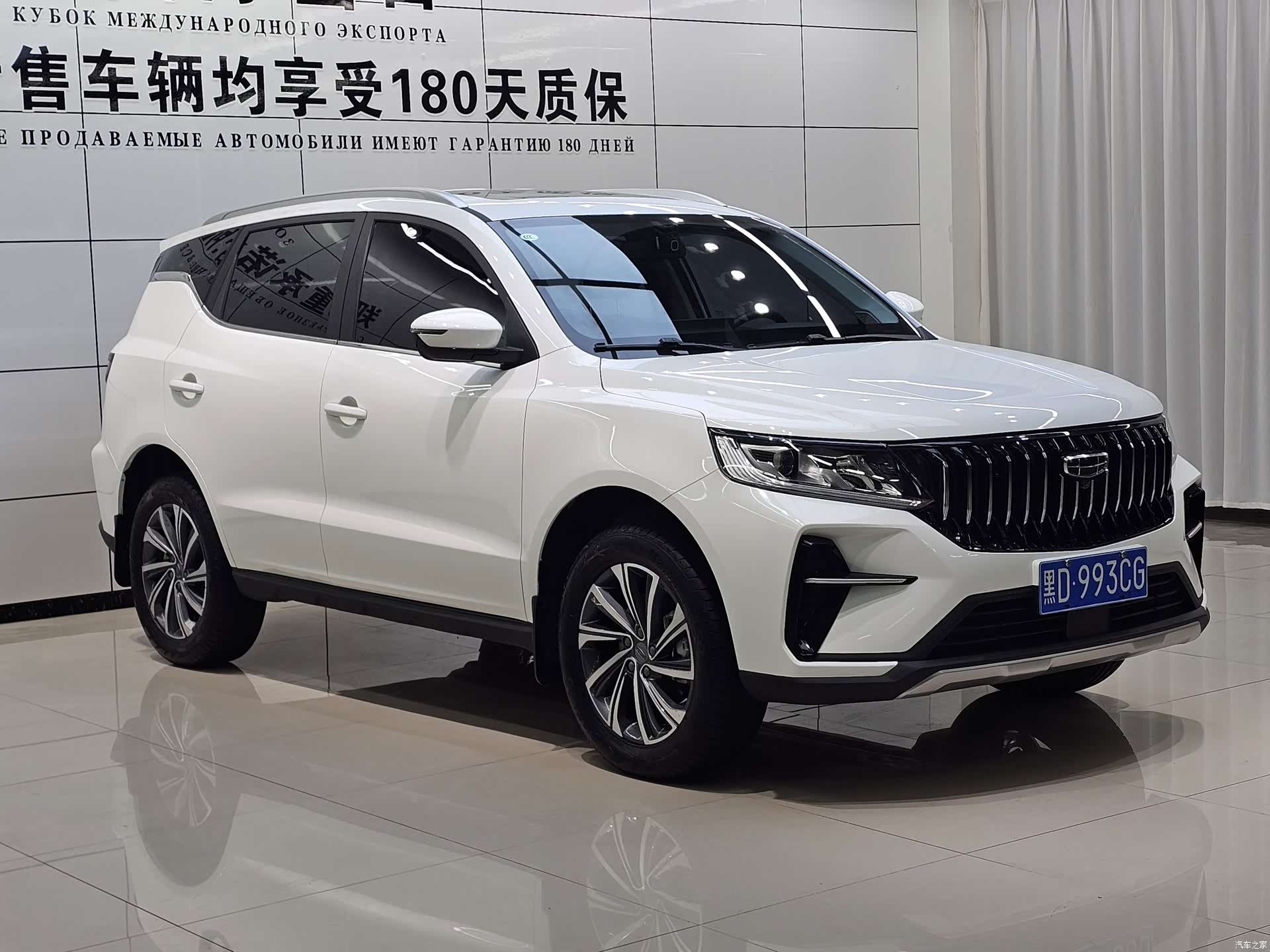 Geely X6, 2022 3