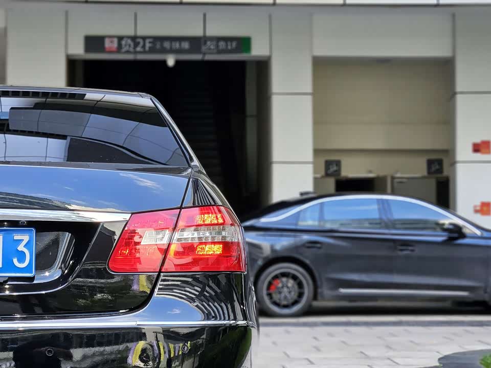 Mercedes-Benz E-class Mercedes-Benz E-class