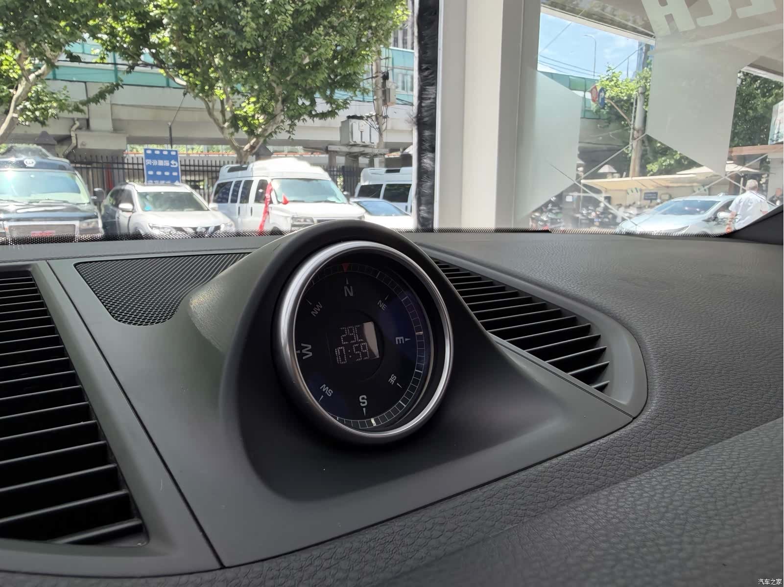 Porsche Macan, 2018 10