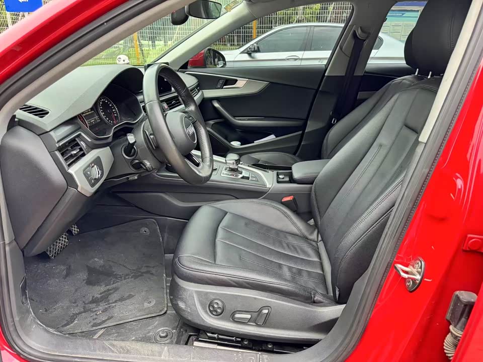 Audi A4L