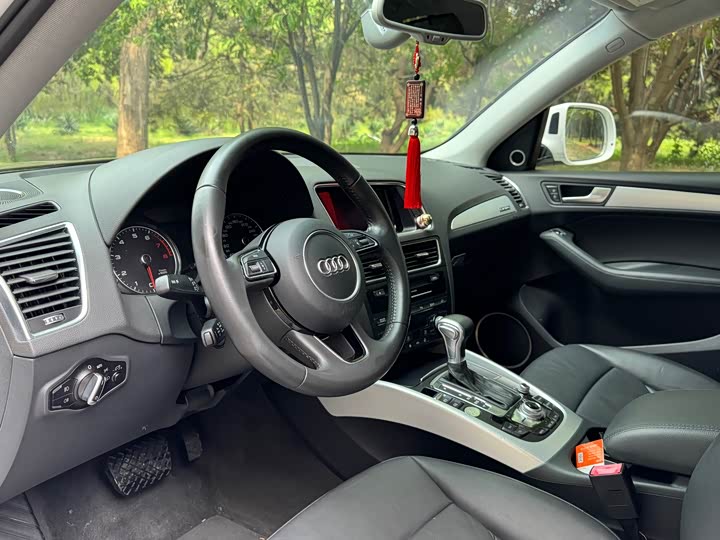 Audi Q5 2013 45 TFSI quattro Sport