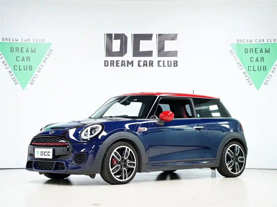 MINI JCW