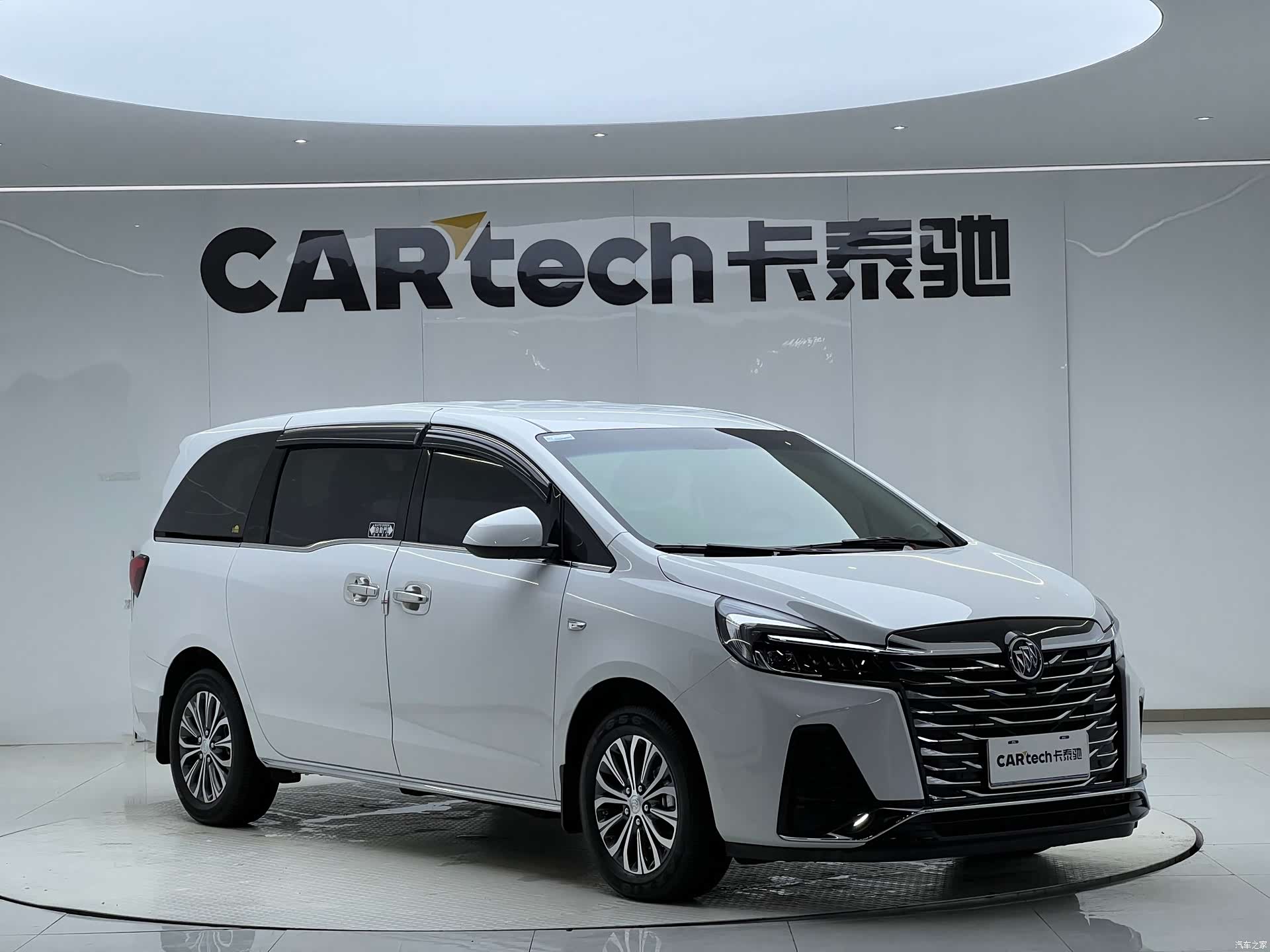 Buick GL8, 2025 2