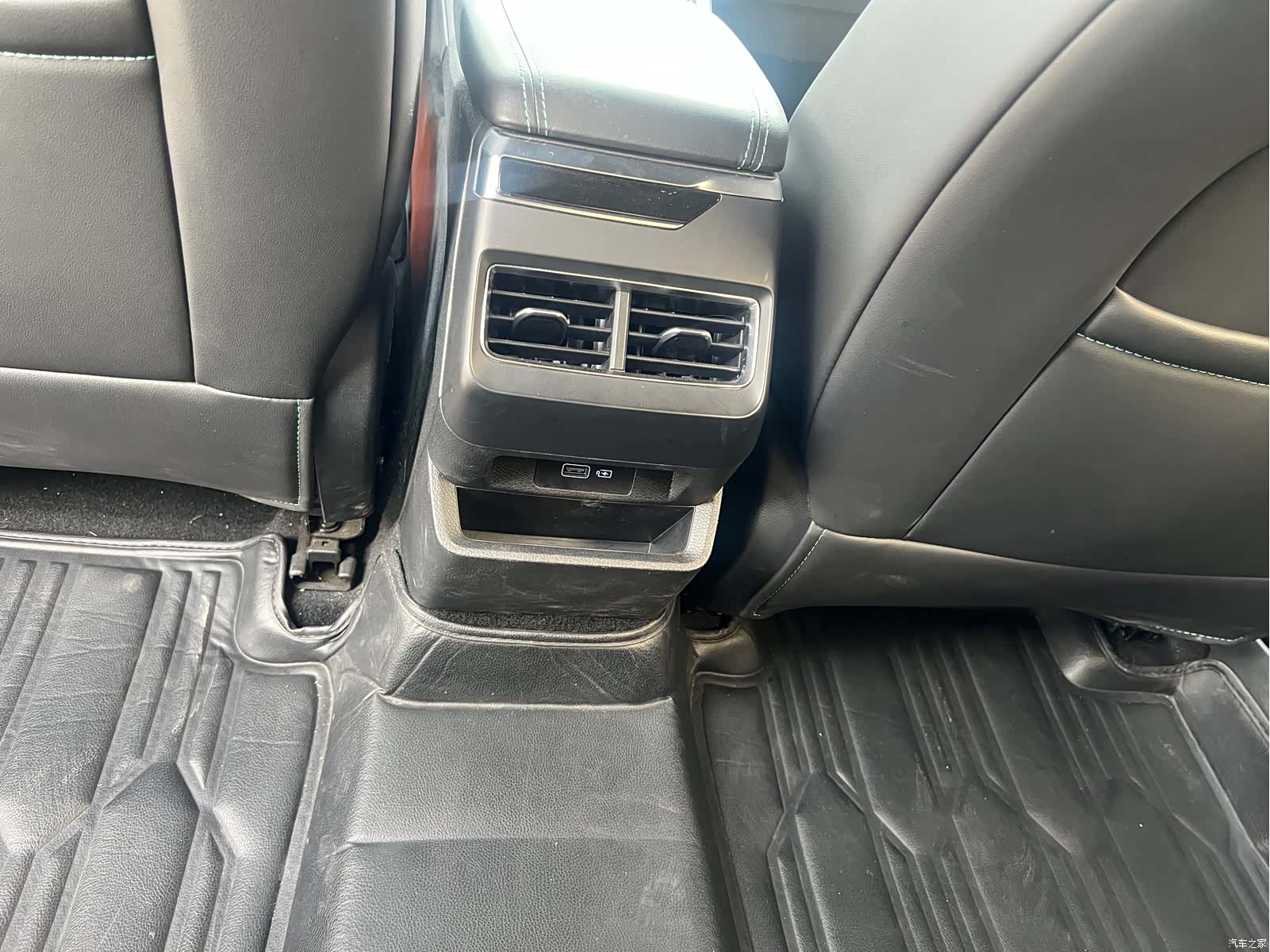 Geely Preface, 2023 14
