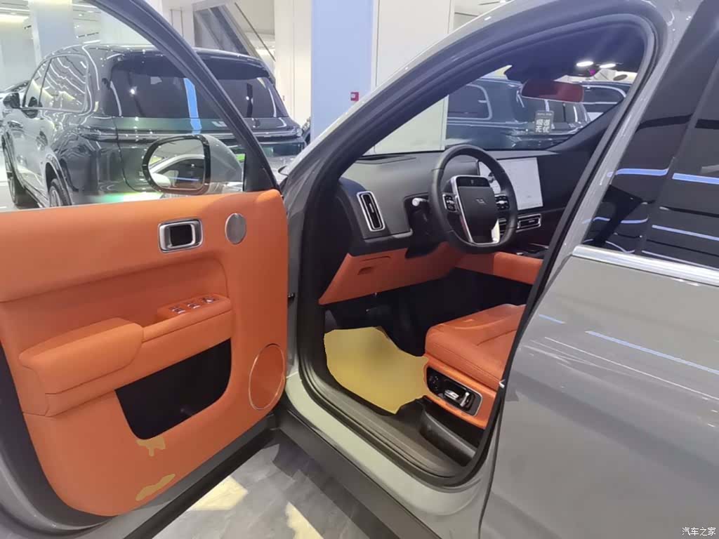 Li Auto L8, 2025 16