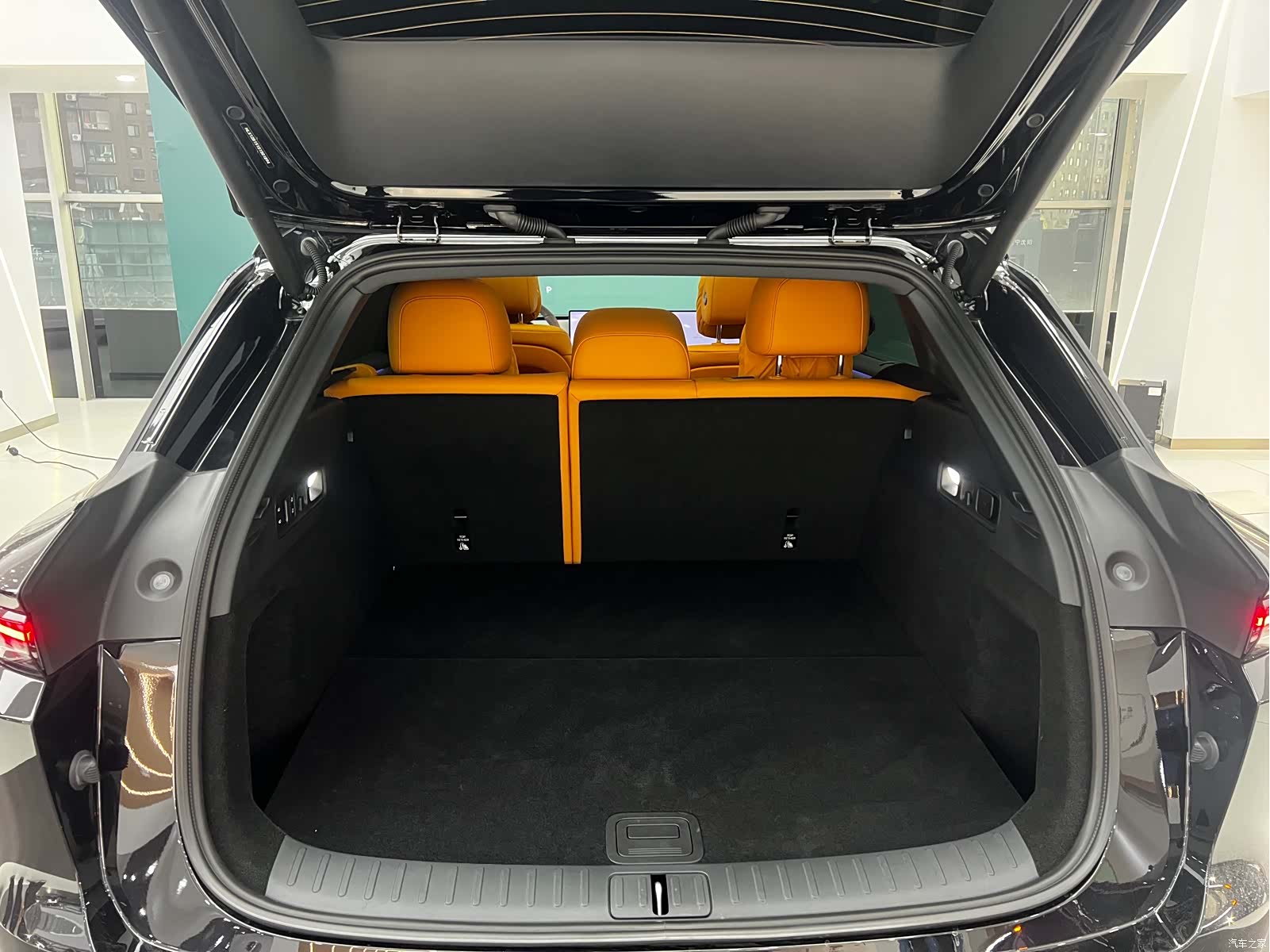 Li Auto i6, 2025 16