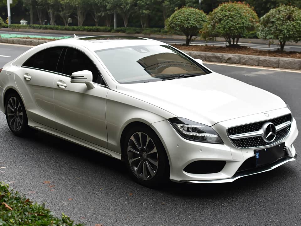 Mercedes-Benz CLS