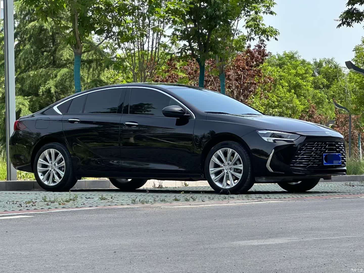 Buick Regal, 2025 3