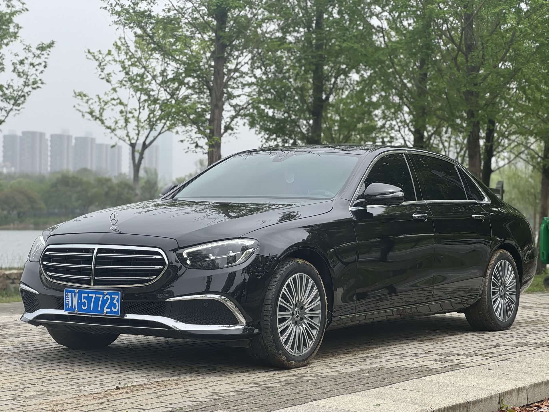 Mercedes-Benz E-Class, 2021 1