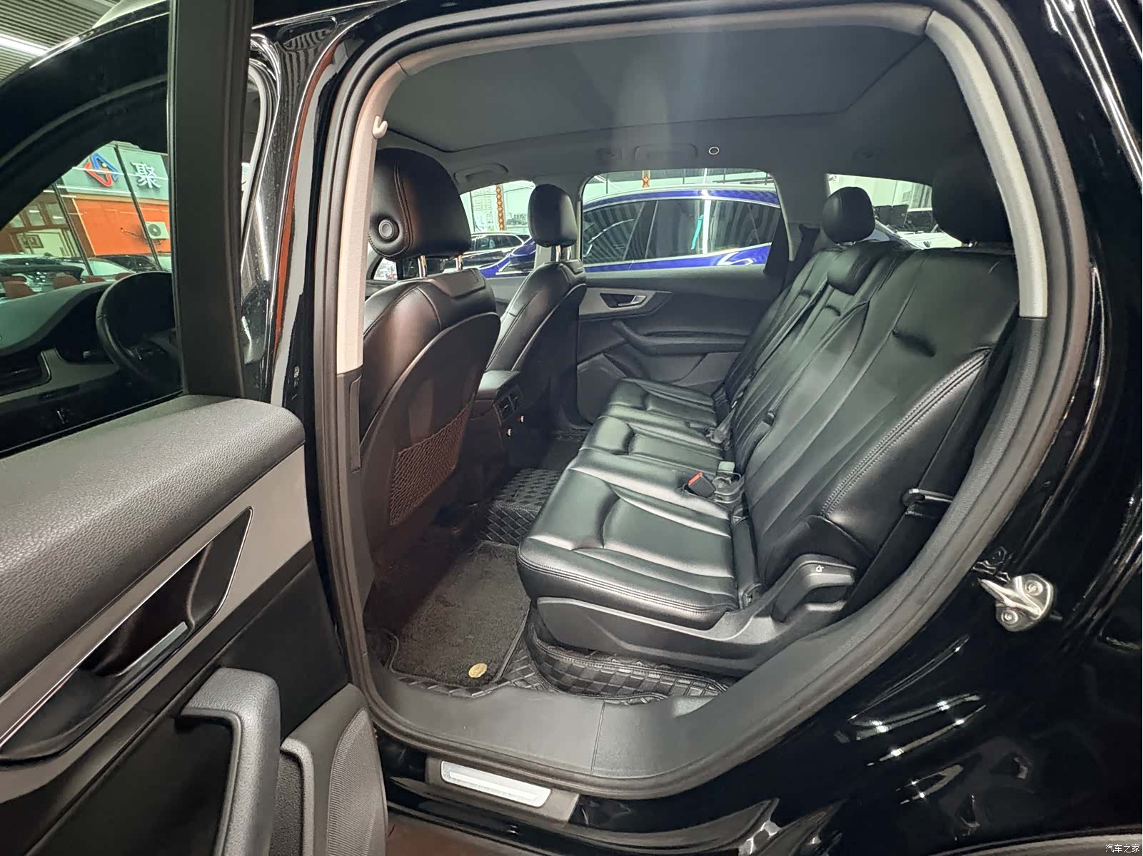Audi Q7, 2017 10