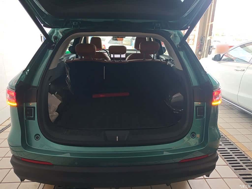Haval Hi4, 2025 19