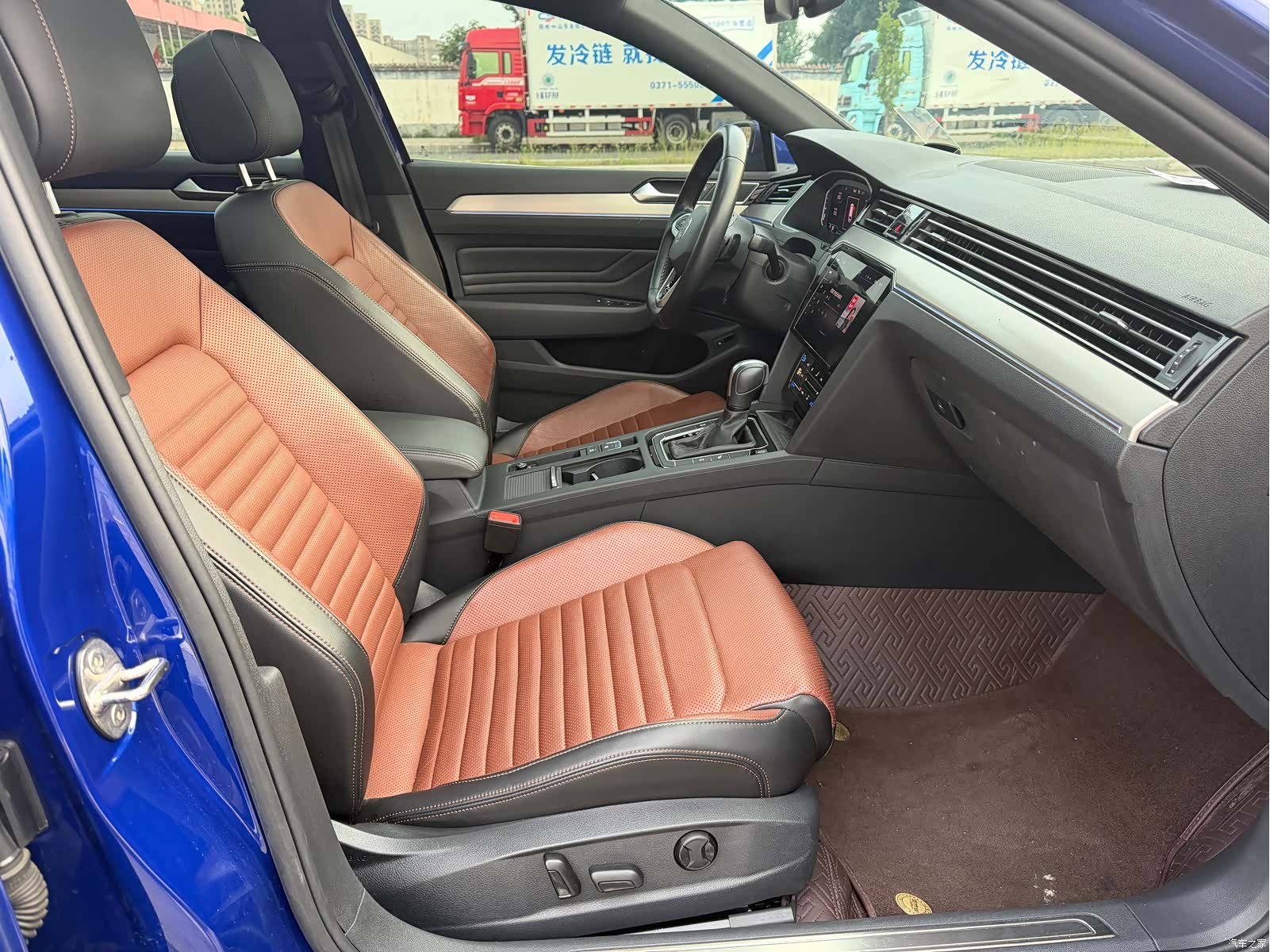 Volkswagen Variant, 2021 все фото