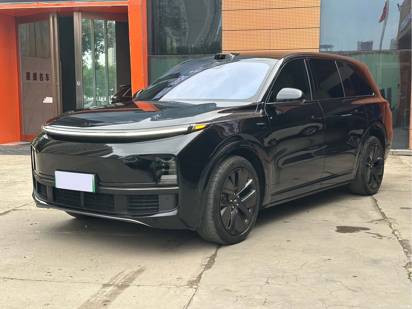 Li Auto L9, 2023 1
