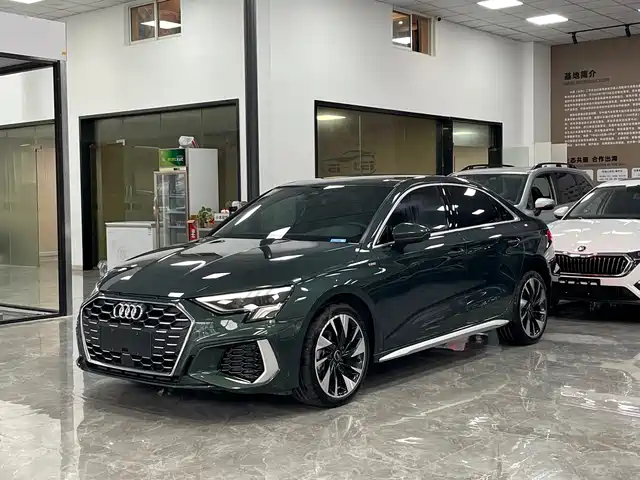 Audi A3 2022 — купить из Китая под заказ