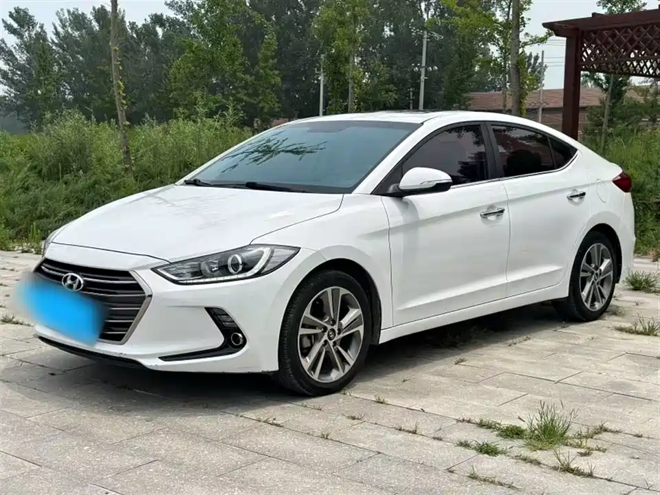 Hyundai Lead
