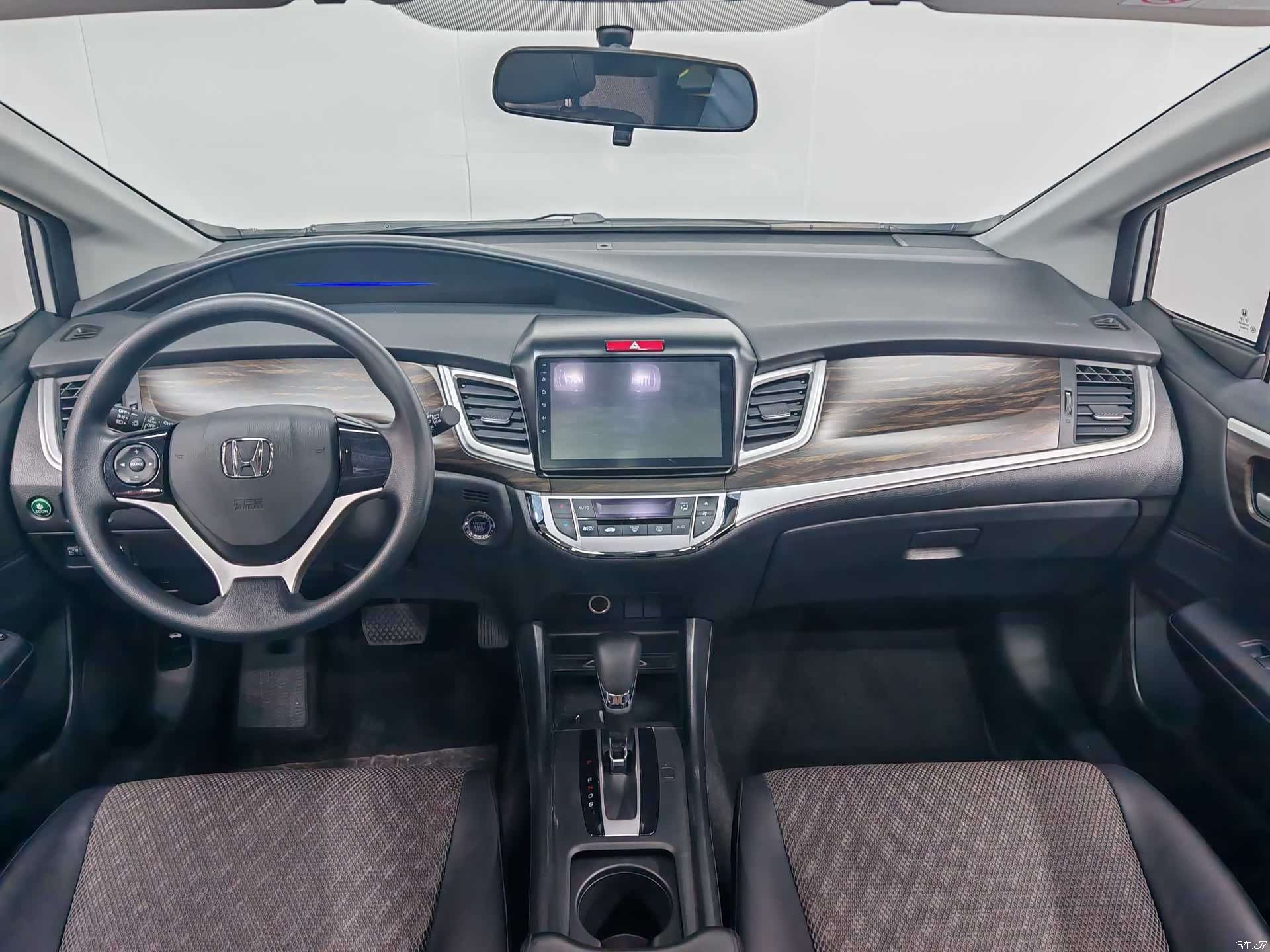 Honda Jade, 2018 7